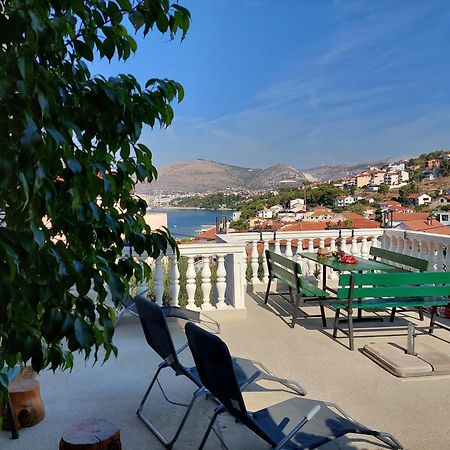 Apartments Gracia & Toni Trogir Eksteriør billede