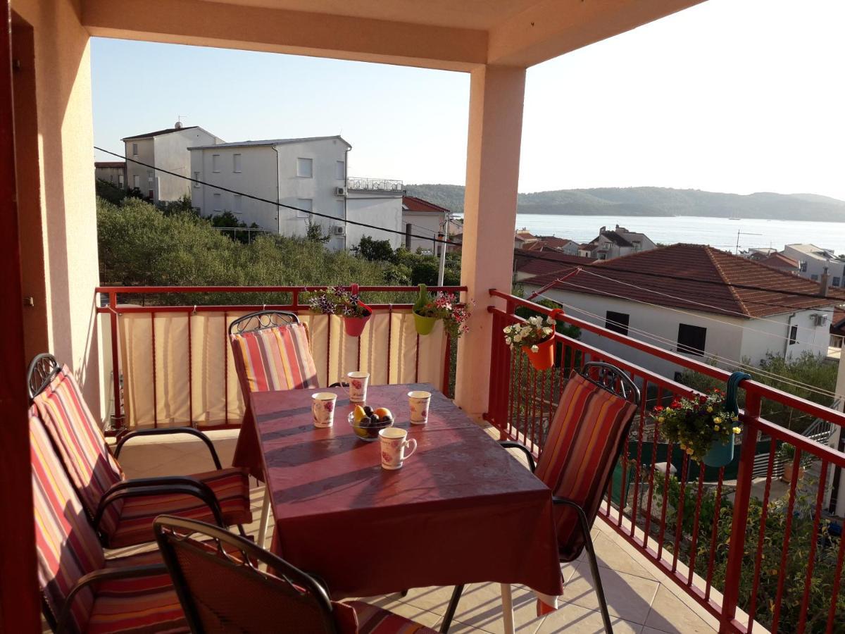 Apartments Gracia & Toni Trogir Eksteriør billede