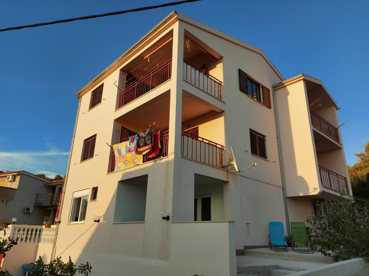 Apartments Gracia & Toni Trogir Eksteriør billede