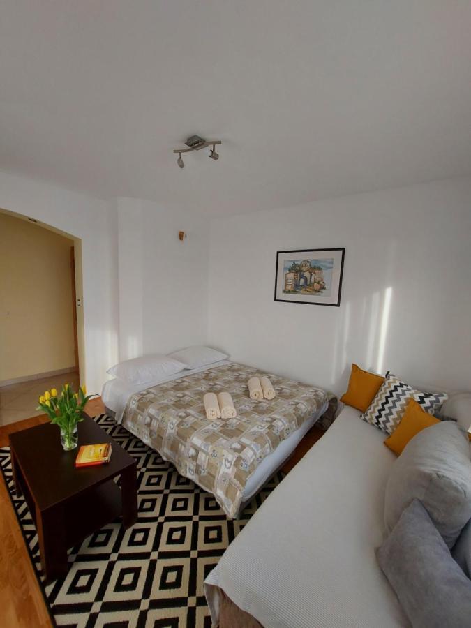 Apartments Gracia & Toni Trogir Eksteriør billede