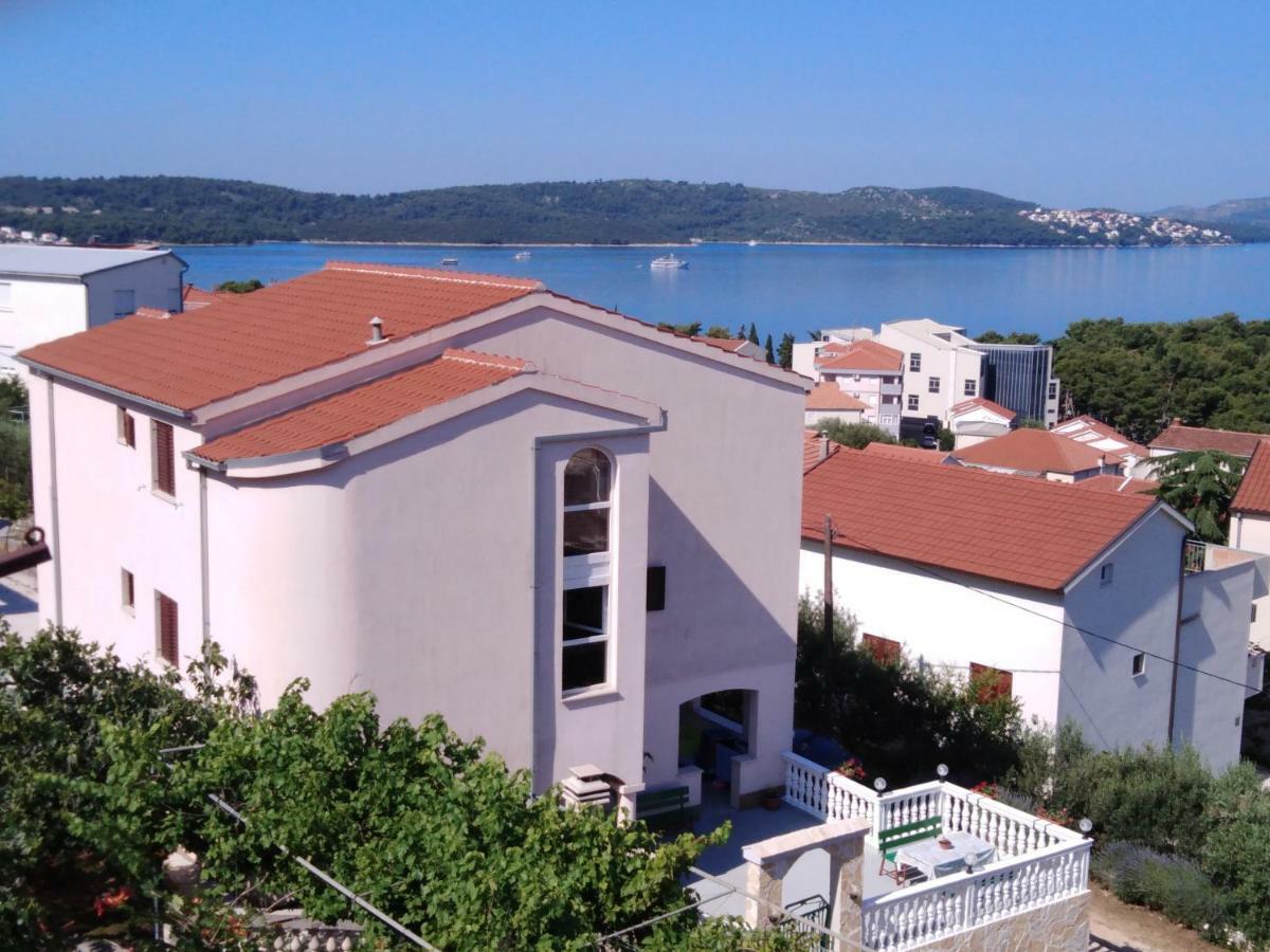 Apartments Gracia & Toni Trogir Eksteriør billede