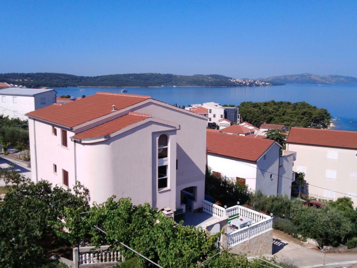Apartments Gracia & Toni Trogir Eksteriør billede