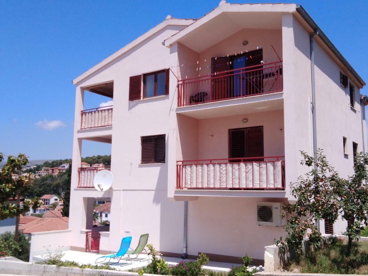 Apartments Gracia & Toni Trogir Eksteriør billede